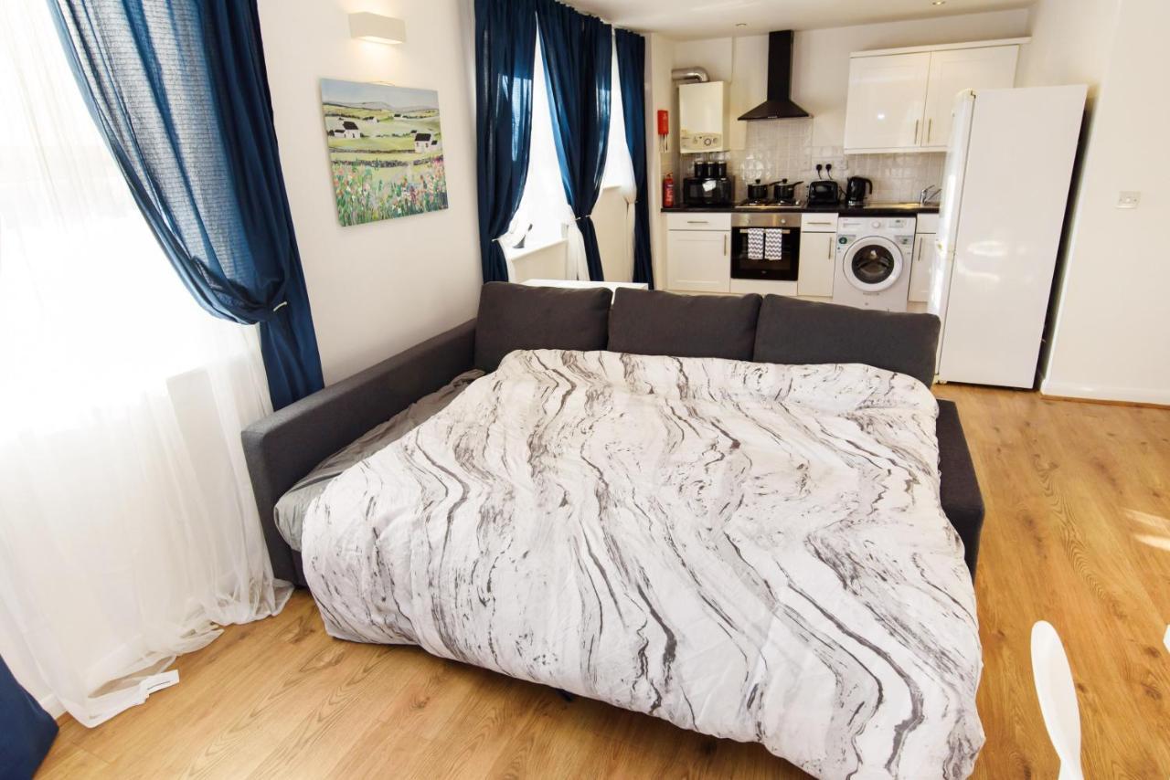 Sunny One Bedroom Apartment Near City Centre! Cardiff Esterno foto